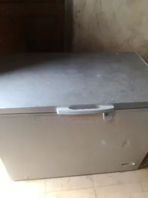 Restpoint 300L Chest Deep Freezer