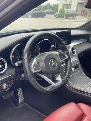 2017 Mercedes-Benz C300 Luxury 4matic Sedan AWD