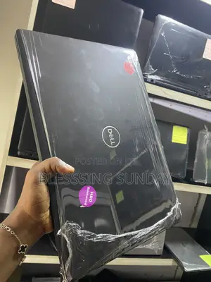 Dell Latitude 3590 Laptop - 8GB RAM, 256GB SSD