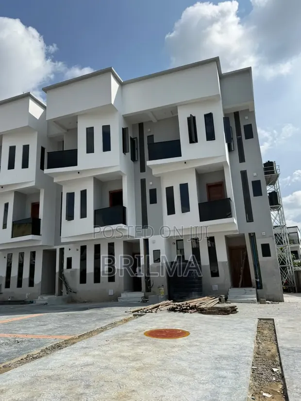 4 Bedroom Duplex with BQ in Guzape, Abuja - 1