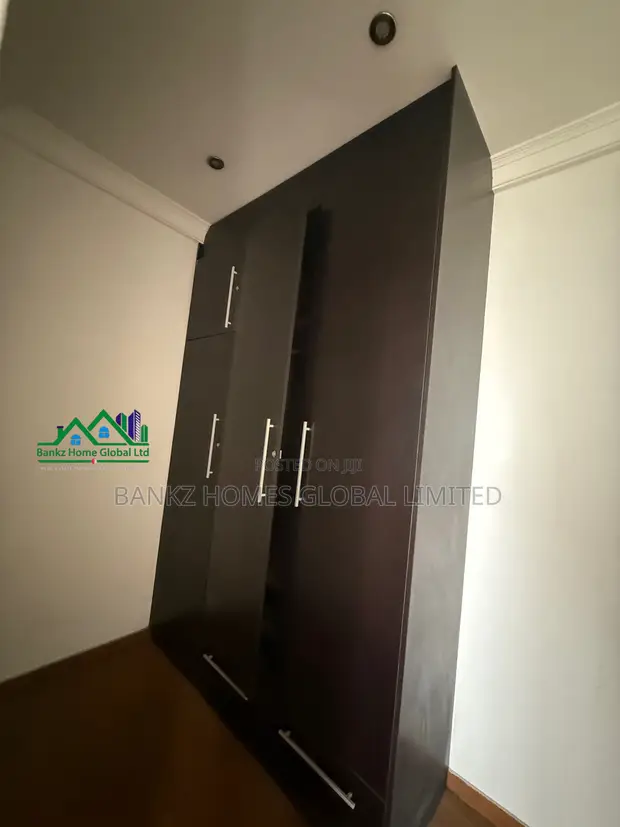 4 Bedroom Apartment for Sale, Victoria Island - 1