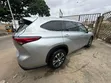 2021 Toyota Highlander XLE Silver - 3