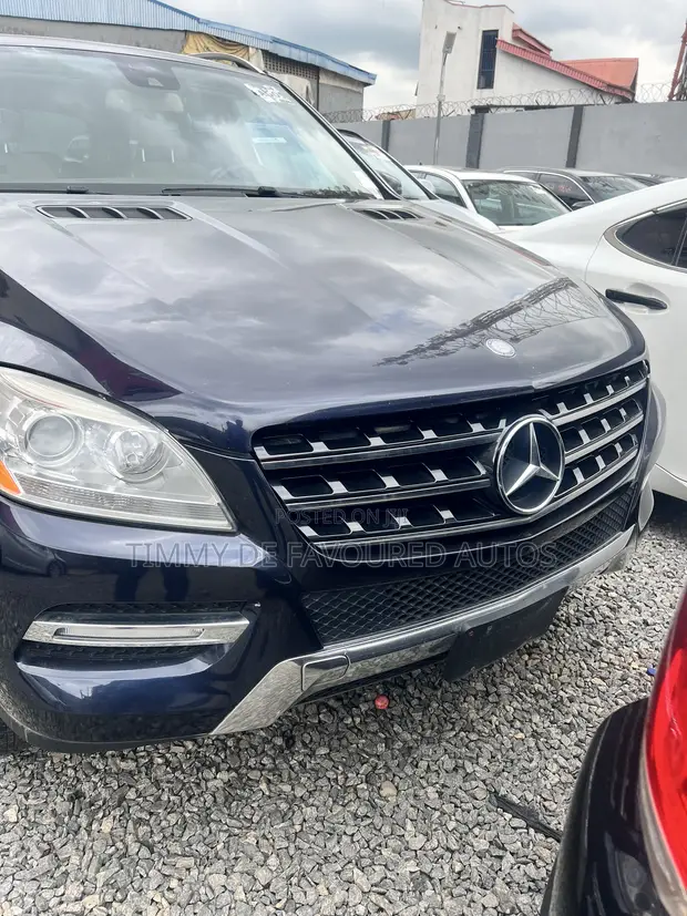 Mercedes-Benz M Class ML 350 4Matic 2012 Blue - 1
