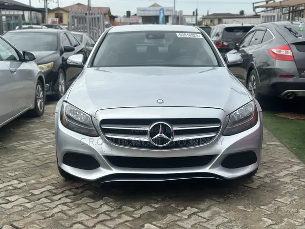 2017 Mercedes-Benz C300 Luxury 4MATIC Sedan AWD - 1