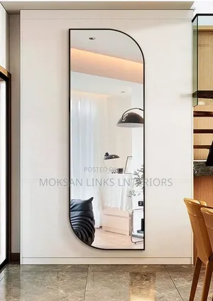 Luxury Design Wall Mirror - Brand New