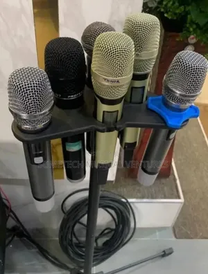 6-in-1 Microphone Stand