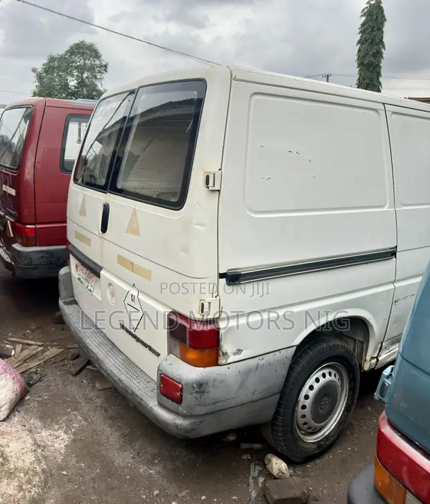 Volkswagen Transporter 2002 Diesel - 1