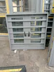 Tushen Alumini na Grey tare da Blue Reflective Glass - 2