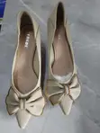 LR&RL Beige Pointed Toe Kitten Heels masu Kyau da Bow - 2