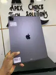 Apple iPad Pro 11" (2020) 256GB Grey - 1