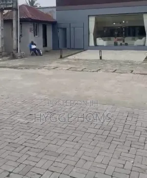 1200sqm Commercial Land for Sale in VI