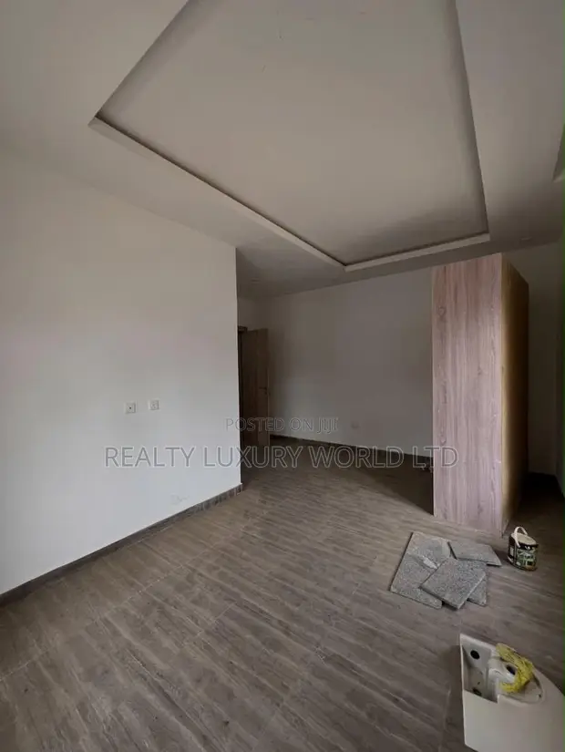 6-Bedroom Luxury Duplex for Sale in Guzape District, Abuja - 1