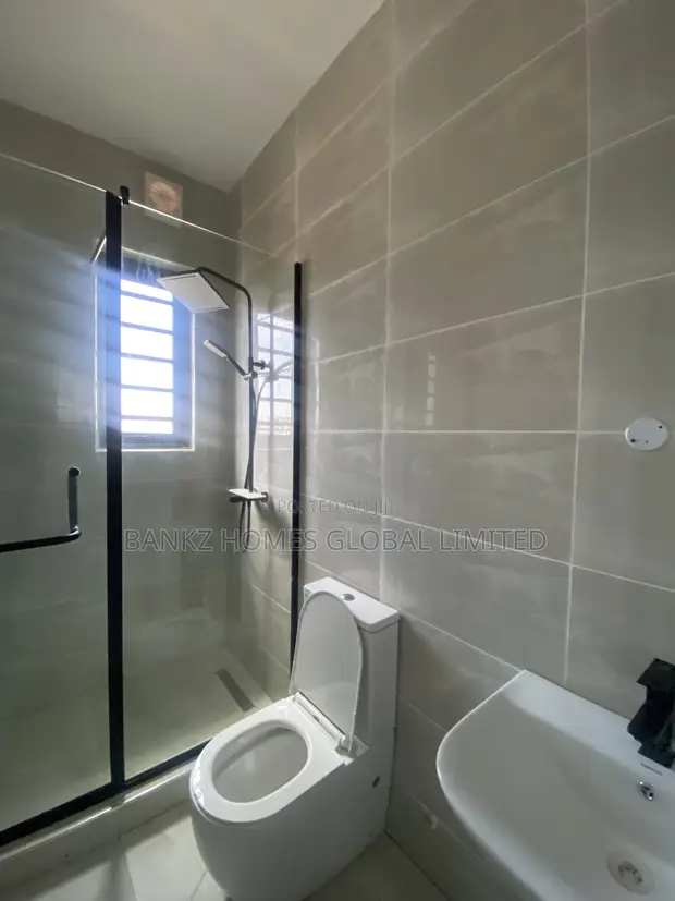 3 Bedroom Apartment for Rent in Lekki Phase 1 - 1