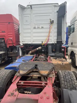 Renault Premium 440 DXi 11 Trailer Head