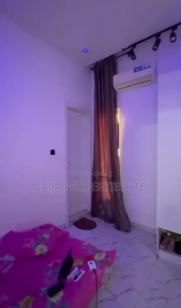 1 Bedroom Shared Apartment for Rent in Victoria Crest 2, Ikota - 1