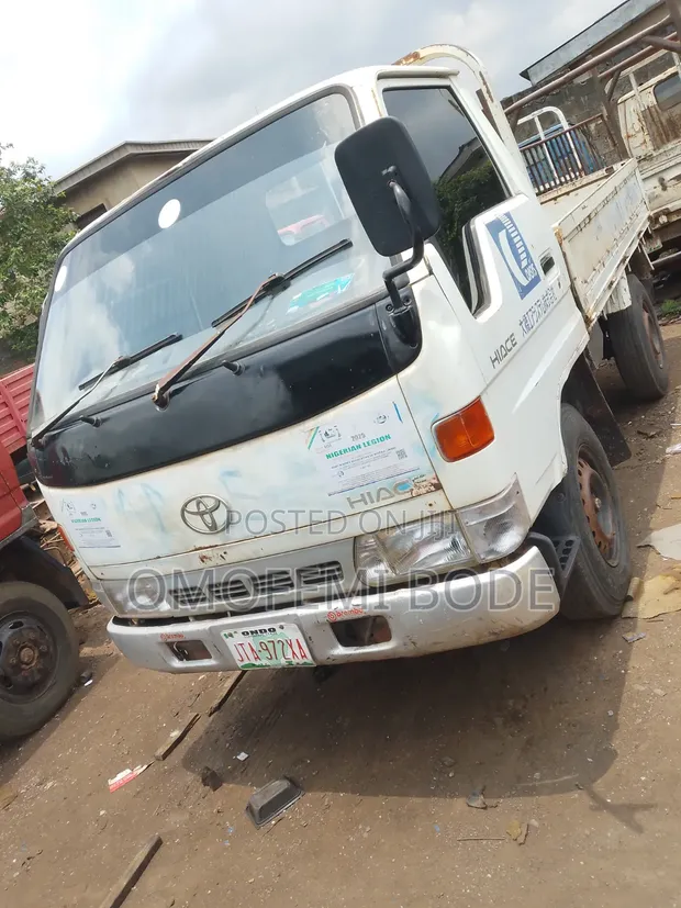 Toyota Dyna 100 Truck - 7 Months Used, Petrol Engine - 1