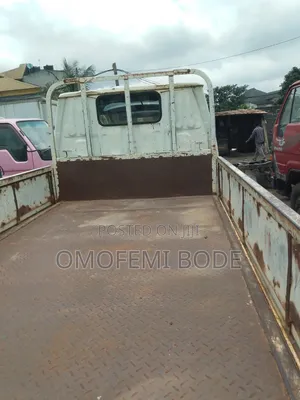 Toyota Dyna 100 Truck - 7 Months Used, Petrol Engine