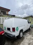 Ford E250 Bus 2012 Fari - 2