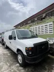 Ford E250 Bus 2012 Fari - 4