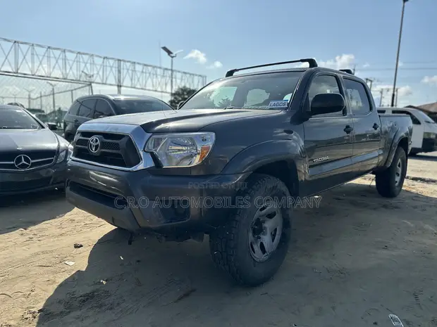 2013 Toyota Tacoma Double Cab 4x4 V6 Pickup - 1