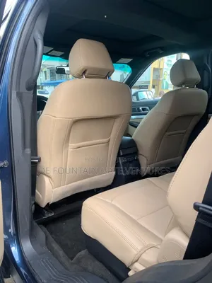 2017 Ford Explorer XLT - Foreign Used