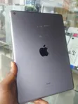 Apple iPad 9.7 32GB Gray (Used) - 2