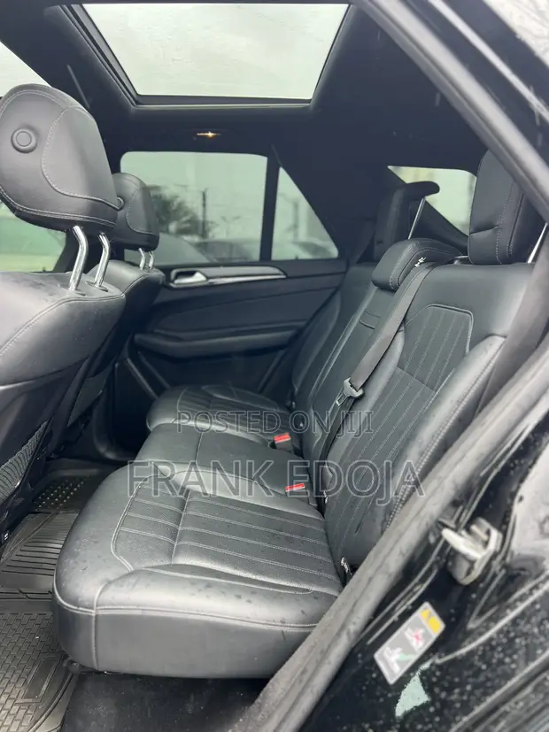 Mercedes-Benz GLE 350 2018 Black - 1