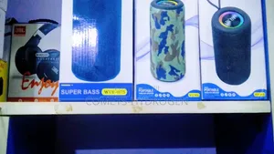 WUF Super Bass Mai Ɗaukar Hannu Mai Haɗa Bluetooth