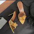 Zara Luxury Gold Flower Mules - Sabon Kayayyakin - 2