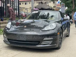Porsche Panamera 4 2015 - Foreign Used