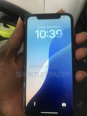 Apple iPhone XR 64GB Red