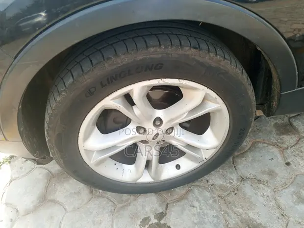 Ford Explorer 2012 Baki - 1