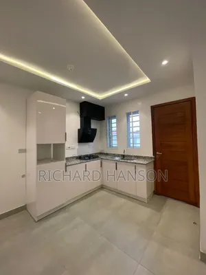 20-Bedroom Block of Flats in Parkview, Ikoyi for Rent