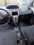 Toyota Yaris 2009 Silver - 3