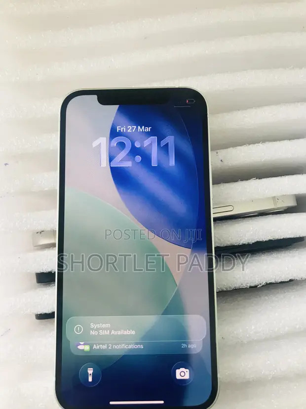 Apple iPhone 12 64GB Black - 1