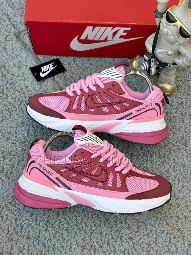 Nike V2 Skate Sneakers - 1