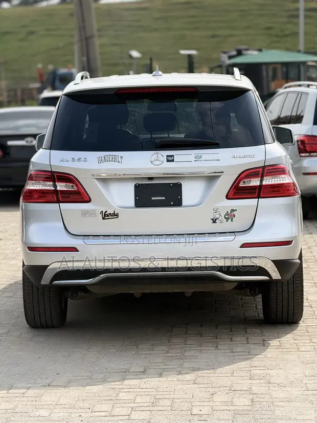 Mercedes-Benz M Class ML 350 4Matic 2012 Silver - 1