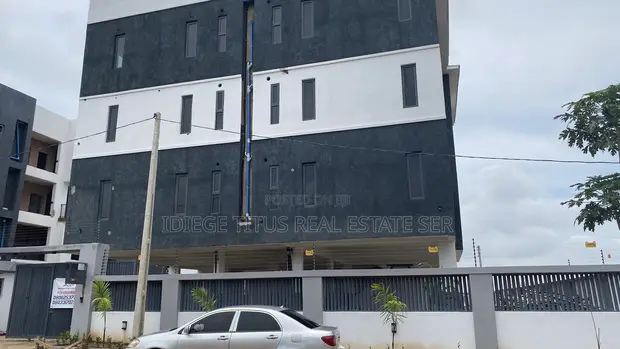 3-Bedroom Block of Flats don sayarwa a Katampe (Main) - 1