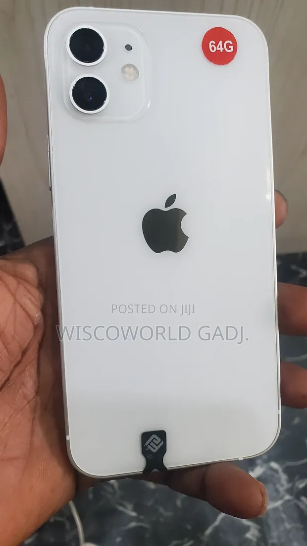 Apple iPhone 12 64GB White (UK Used) - 1