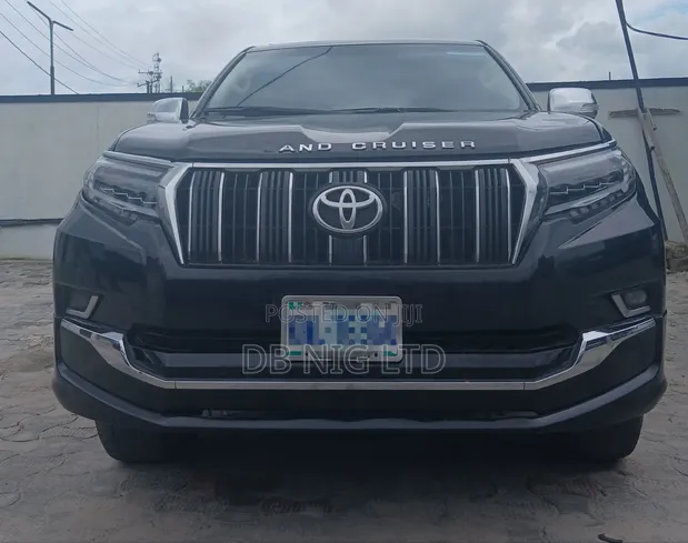 Toyota Land Cruiser 4.0 V6 DLX 2013 Black - 1
