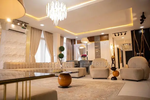 Gidan Kwana 3-Bedroom Mai Kallon Teku tare da Pool/Gym/Wasan Kusa da Teku a Ikoyi - 1