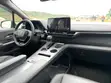 Toyota Sienna XLE 2022 Silver - 2