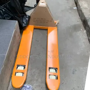 5 Ton Pallet Truck - Brand New
