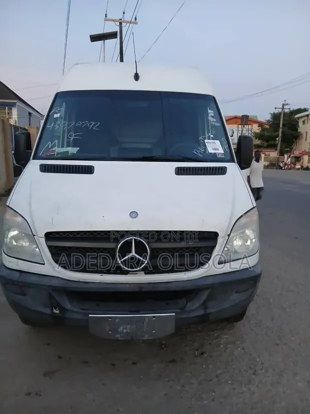 Mercedes-Benz Sprinter 2013 White - 1