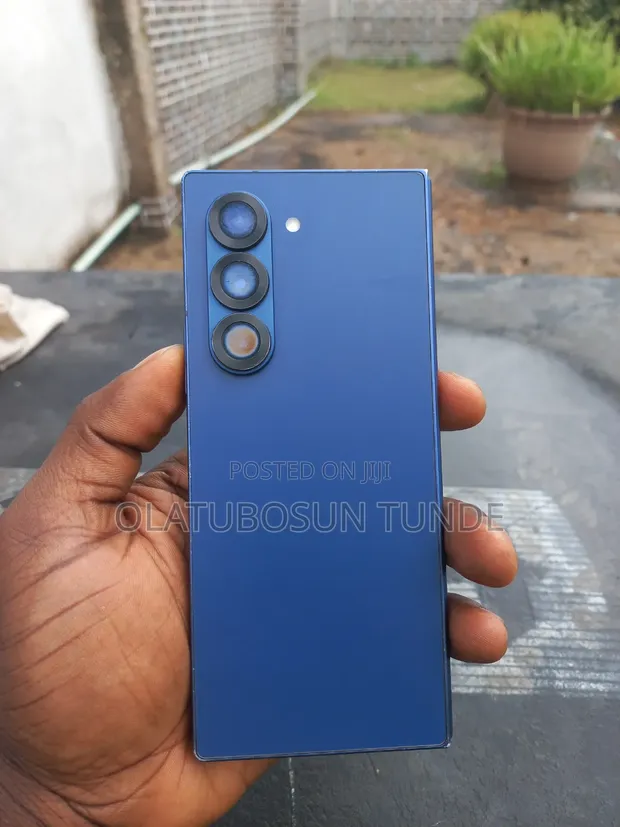 Samsung Galaxy Z Fold 6 16GB Blue - 1