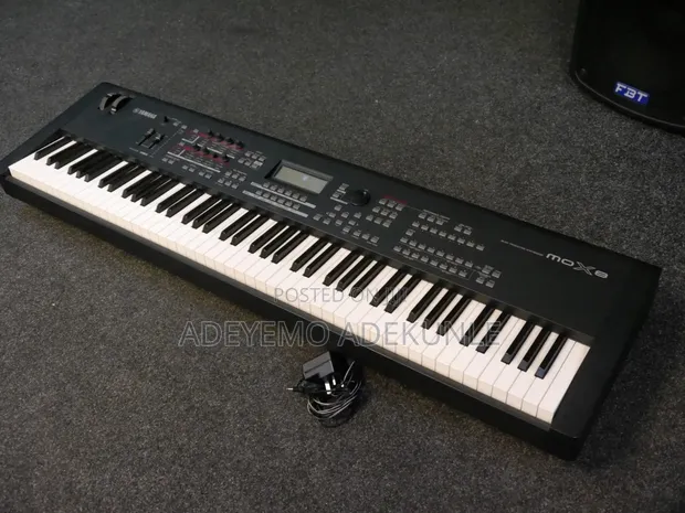 Rent Yamaha MOX8 Motif Keyboard/Piano - 1