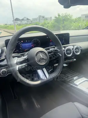 Mercedes-Benz CLA 250 2025 Blue