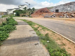 Plaza a Jabi, Abuja Don Siyarwa