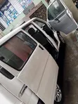 Volkswagen Golf 2004 White - 4