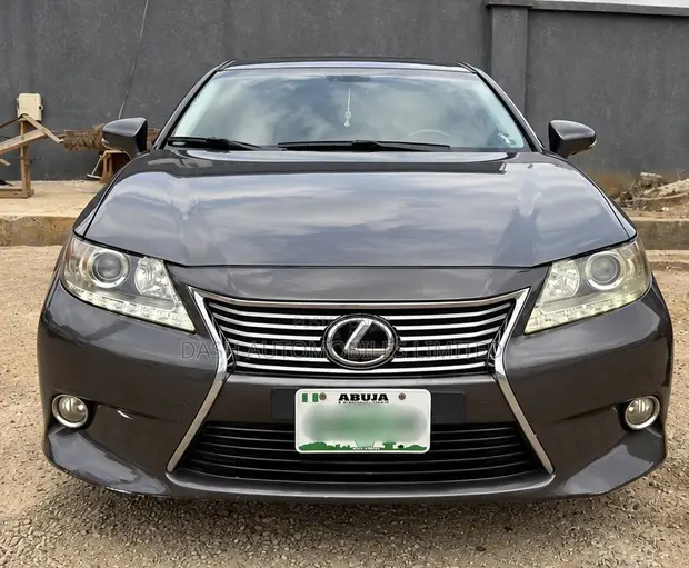 Lexus ES 350 2013 Gray - 1